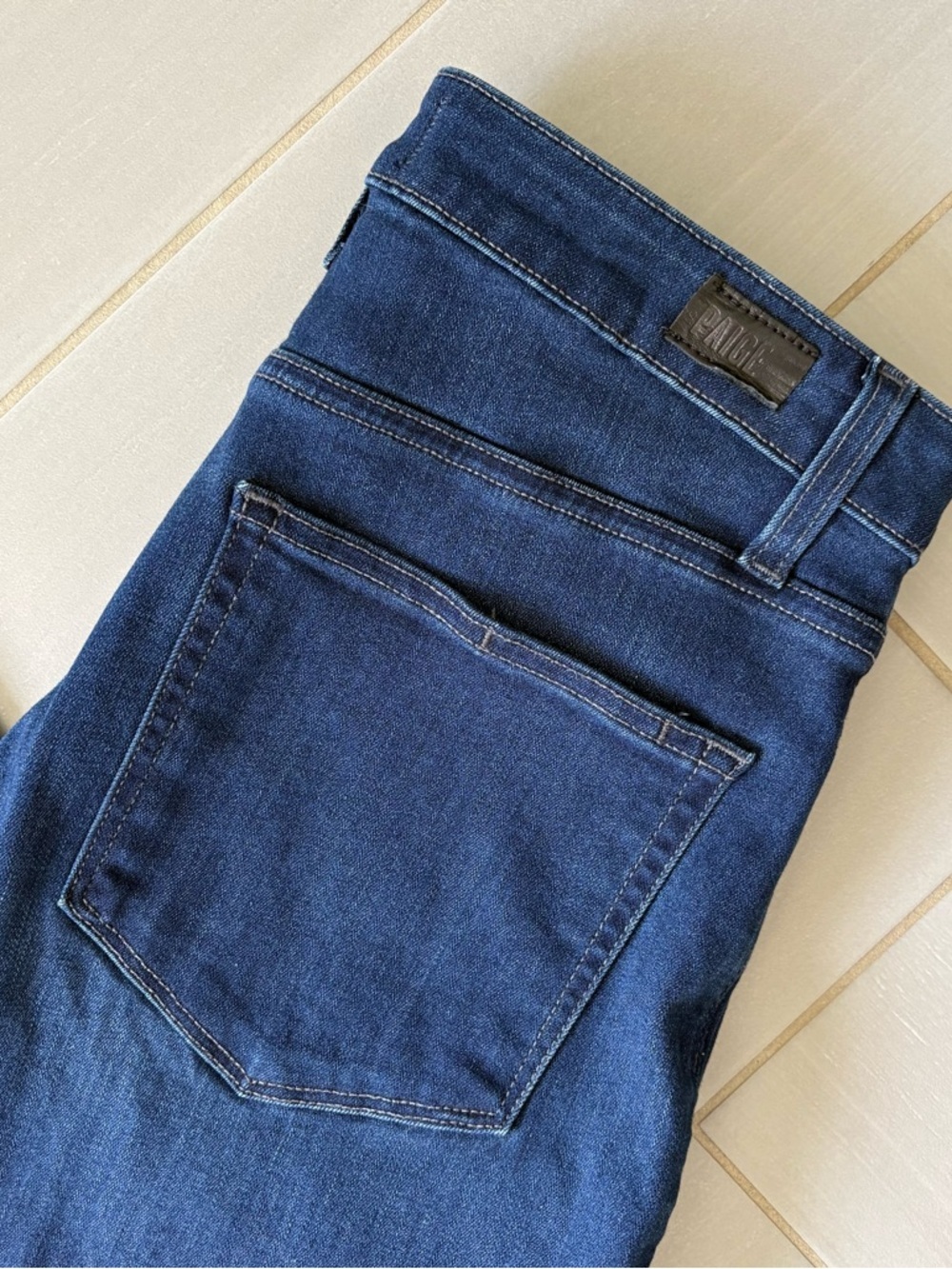 NWT PAIGE Lennie, Wide Leg Ankle, Dark Blue Denim Jeans - Picture 3 of 9